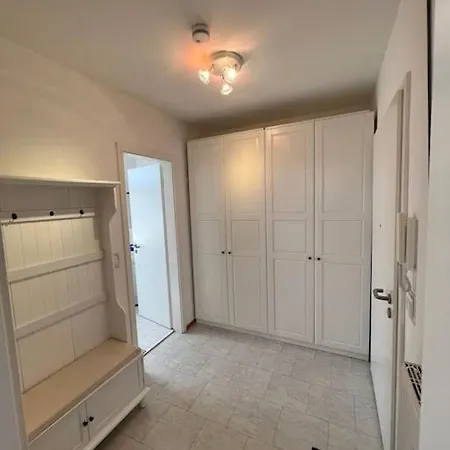 Nur 50 Meter Zum Strand: Tolles