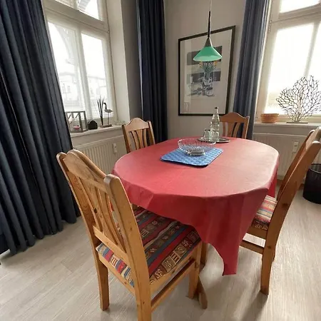 Nur 50 Meter Zum Strand: Tolles Appartamento *